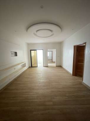 F4 Neuf Recasement BOA Almadies image 1
