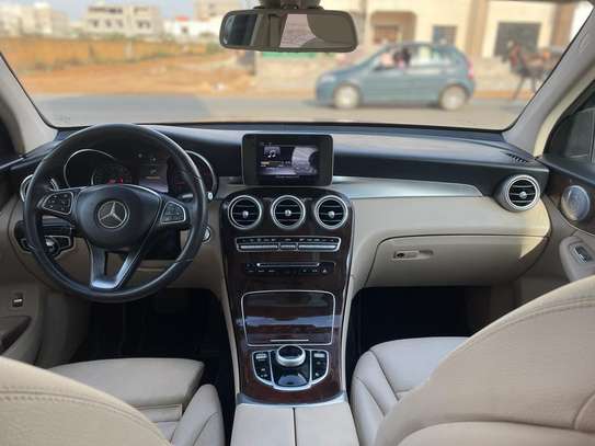 Mercedes GLC 300 2018 image 10