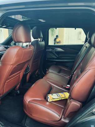 Mazda cx-9 image 6