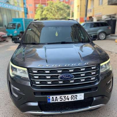 Ford Explorer 2017 image 1