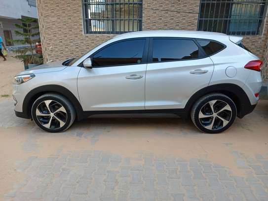 Hyundai Tucson moteur 1.6 image 2