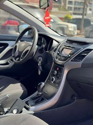 Hyundai Elantra 2016 venant image 10