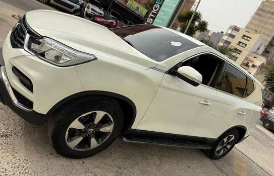 Ssangyong Rexton 2017 image 2