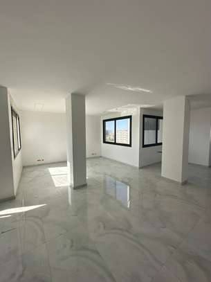 PLATEAUX DE BUREAUX à LOUER SUR LA VDN image 9