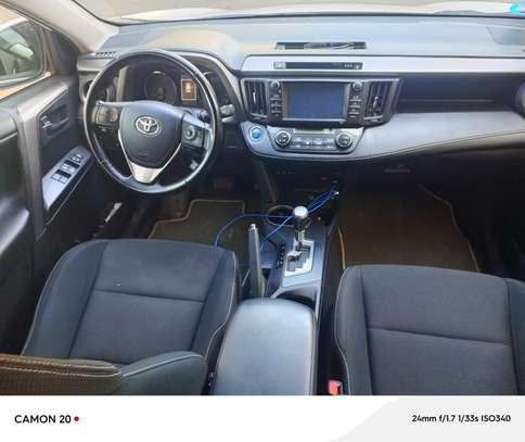 toyota hybride image 3