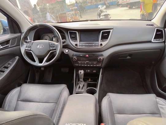 Hyundai Tucson image 5