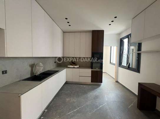 Appartement a louer aux Almadies avec vue sur mer piscine image 4