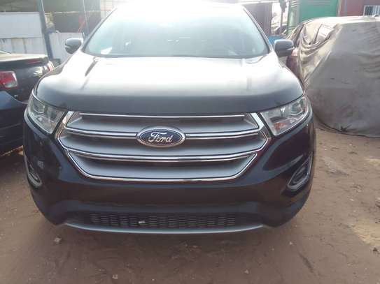 Ford Edge 4 cylindres image 2
