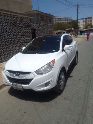 Hyundai Tucson limited awd 2013 image 1