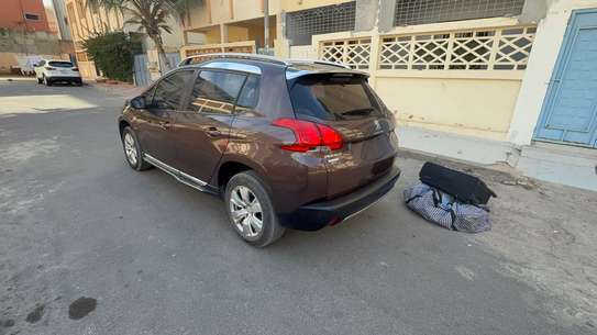 Peugeot 2008 2016 image 2