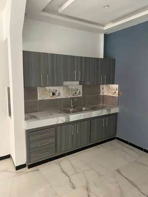 3 chambres salon cité sir/almadie 2 image 1