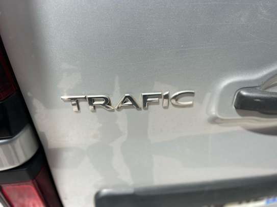 Renault trafic image 4