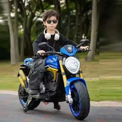 Moto électrique pour enfant grand modèle image 4