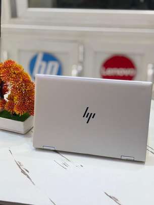 Hp EliteBook 830x360 G8 512ssd 11ém Gen image 4