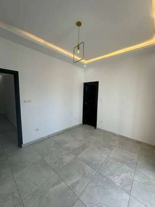 Duplex de Type F3 à louer image 9