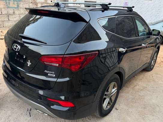 Hyundai Santafe 2017 version 4x4 image 12