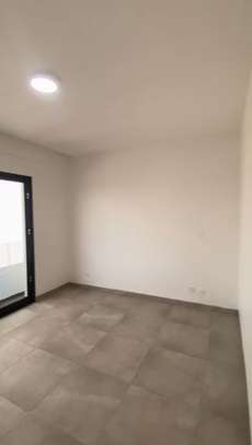 Chambre meublée dans un appartement meublé image 8