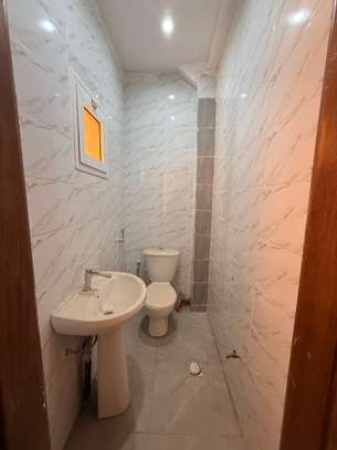 Appartement a louer (Cité keur Gorgui) image 11