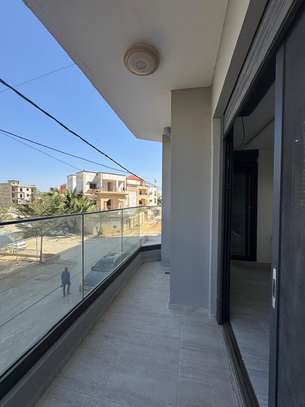 Appartement grand standing F5 à louer aux mamelles image 1
