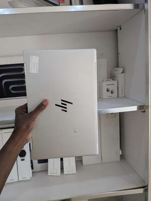 HP envy x 360  graphique ) i7 ) 13 TH )  ) 16  ) 1 tera image 2