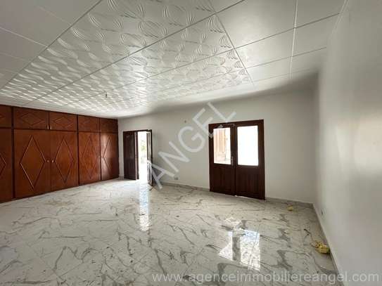 Ref_1770_PL Villa à louer à Mermoz image 5