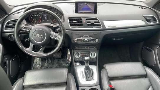 Audi Q3 image 9