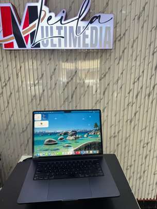Mac Air m2 16/256 image 5