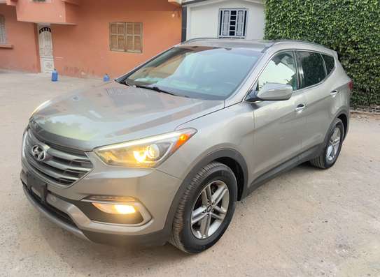Hyundai Santafé image 3