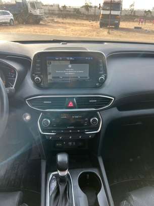 Hyundai Santa Fe ultimate image 6