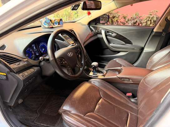 Hyundai grandeur V6 Anne 2016 image 6