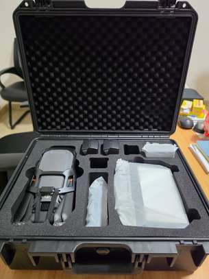 DJI Mavic 3 Pro Cinéma Premium image 13