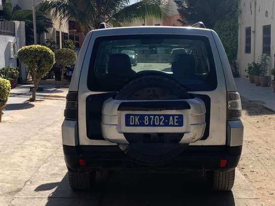 Mitsubishi pajero did image 5
