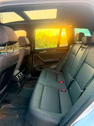 BMW X3 Xdrive 2017 Full option image 9