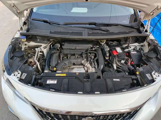 PEUGEOT 3008 2019 image 8