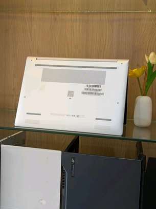 HP EliteBook 8 G1a – 16” image 7