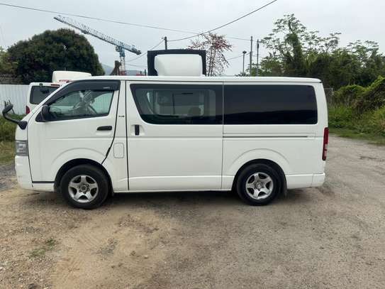 Toyota Haice 2016 image 6