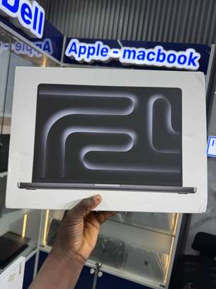 MacBook Pro M4 Pro 16 Pouces Ram 48Go SSD 1To image 4