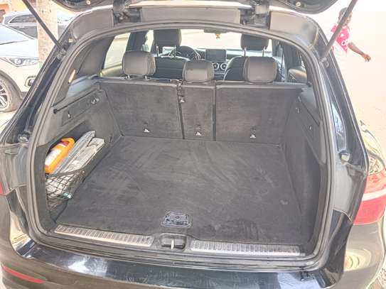 Vends GLC 300 4matic 2019 image 13