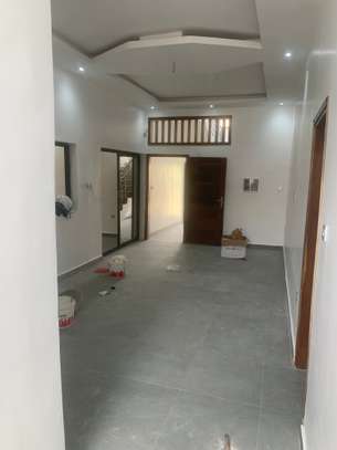 Almadies 2 appartement Rdc f4 image 6