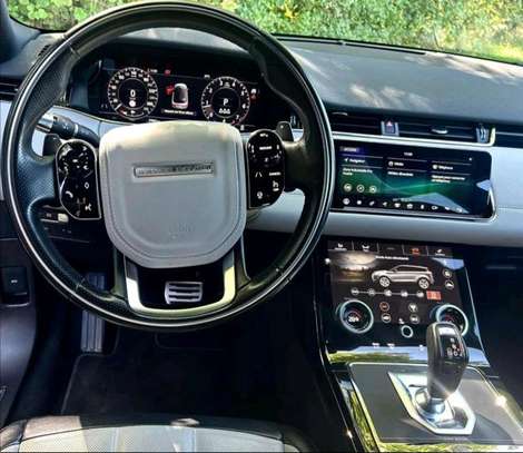 Range Rover evoque image 7