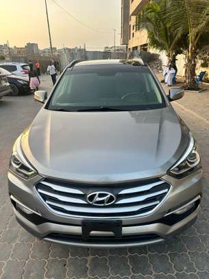 Hyundai Santa Fe  Sport 2.0T AWD 2017 image 2