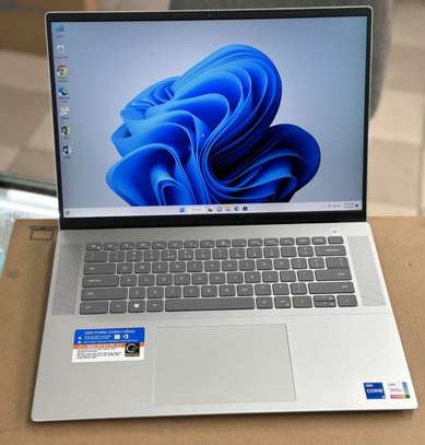 Dell Inspiron 16 cor i5 de 12th Gen image 4