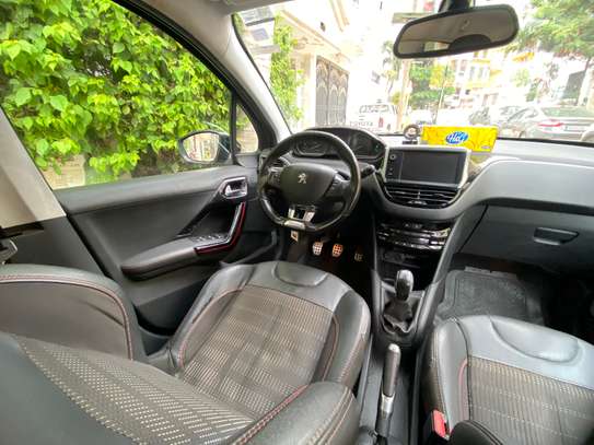 PEUGEOT 208 2018 3Cylindres image 4