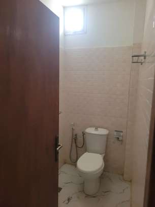 Tois chambres à louer par mois image 14