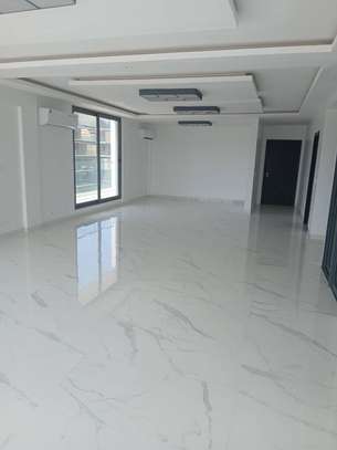 Appartement/ PENTHOUSE F6 A LOUER image 10