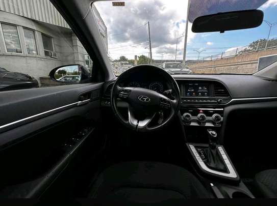 HYUNDAI ELANTRA 2020 image 4