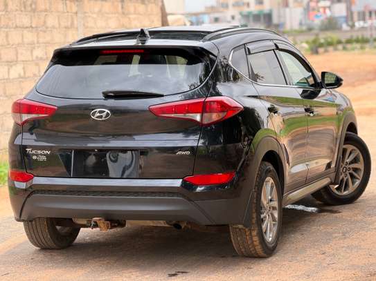 Hyundai Tucson image 4
