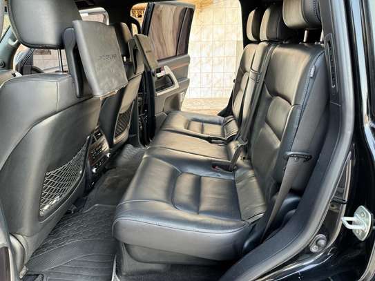 Toyota v8 image 10