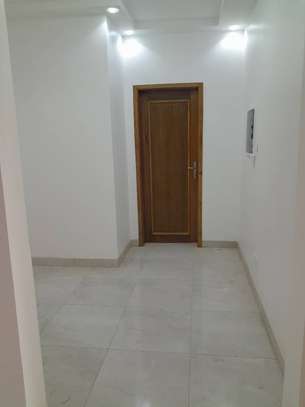 Appartement F4 à louer aux Mamelles cité Mbackiyou Faye image 12