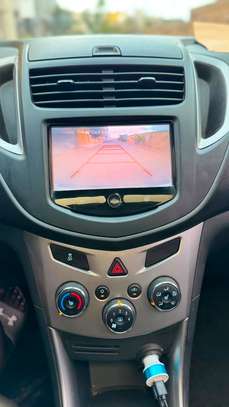 Chevrolet trax image 3